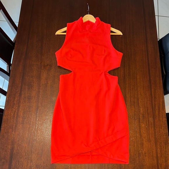 Red forever 21 mini dress with cutouts- size medium - Picture 1 of 4